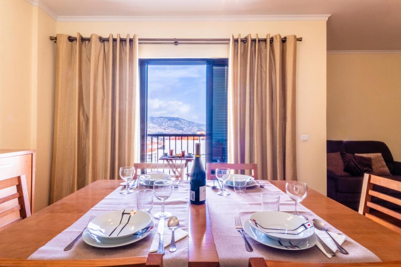 Lulina Two Bedroom By Alma Appartement